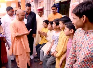 Yogi Adityanath offering prayers at Vindhyavasini Temple in Mirzapur before Navratri