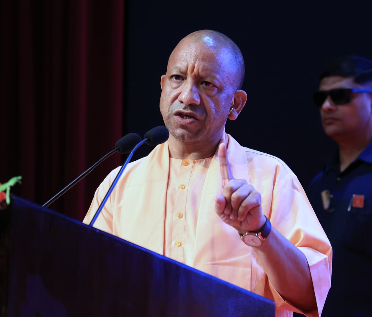 गैस डीजल पेट्रोल को लेकर सीएम योगी के सख्त निर्देश