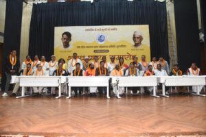 लखनऊ में पत्रकारों का शपथ ग्रहण समारोह संपन्न