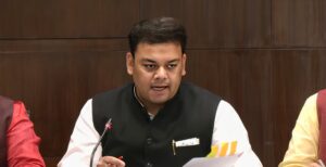 शिक्षामित्रों तथा अनुदेशकों के मानदेय बढ़ाए जाने की जानकारी देते हुए बेसिक शिक्षा मंत्री