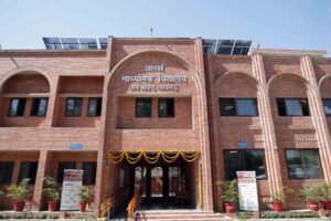 माध्यमिक विद्यालय जन भवन लखनऊ का उद्घाटन