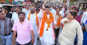 अयोध्या में नगर निगम द्वारा निकाली गई स्वच्छता जागरूकता रैली