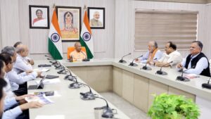 मुख्यमंत्री योगी आदित्यनाथ द्वारा यूपी डाटा सेंटर क्लस्टर और प्रोजेक्ट गंगा की समीक्षा बैठक”
