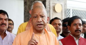 उत्तर प्रदेश विधानसभा के मानसून सत्र के बाद पत्रकारों से बातचीत करते मुख्यमंत्री योगी आदित्यनाथ